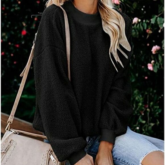 NEW Black Long Sleeve Fleece Pullover Sweater Top - Picture 1 of 6